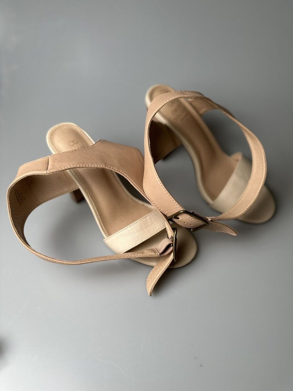 Oasis Society | platform strap 5” block square stacked heel Tan/beige Size 7.5